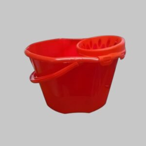 Balde plástico oval con escurre mopa
